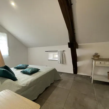 Сasa de vacaciones Détente Avec Piscine Privée Et Activités à Haut-bocage - Fr-1-489-455 Louroux-Hodement