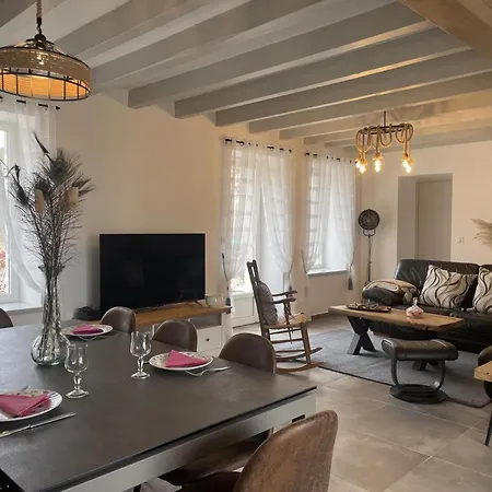 Сasa de vacaciones Détente Avec Piscine Privée Et Activités à Haut-bocage - Fr-1-489-455 *