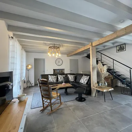 Détente Avec Piscine Privée Et Activités à Haut-bocage - Fr-1-489-455 Сasa de vacaciones *